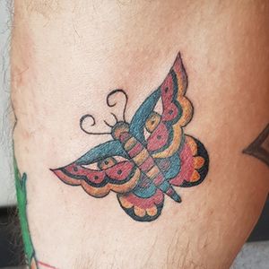Traditional butterfly. #traditionaltattoo #oldschooltattoo #butterflytattoo 