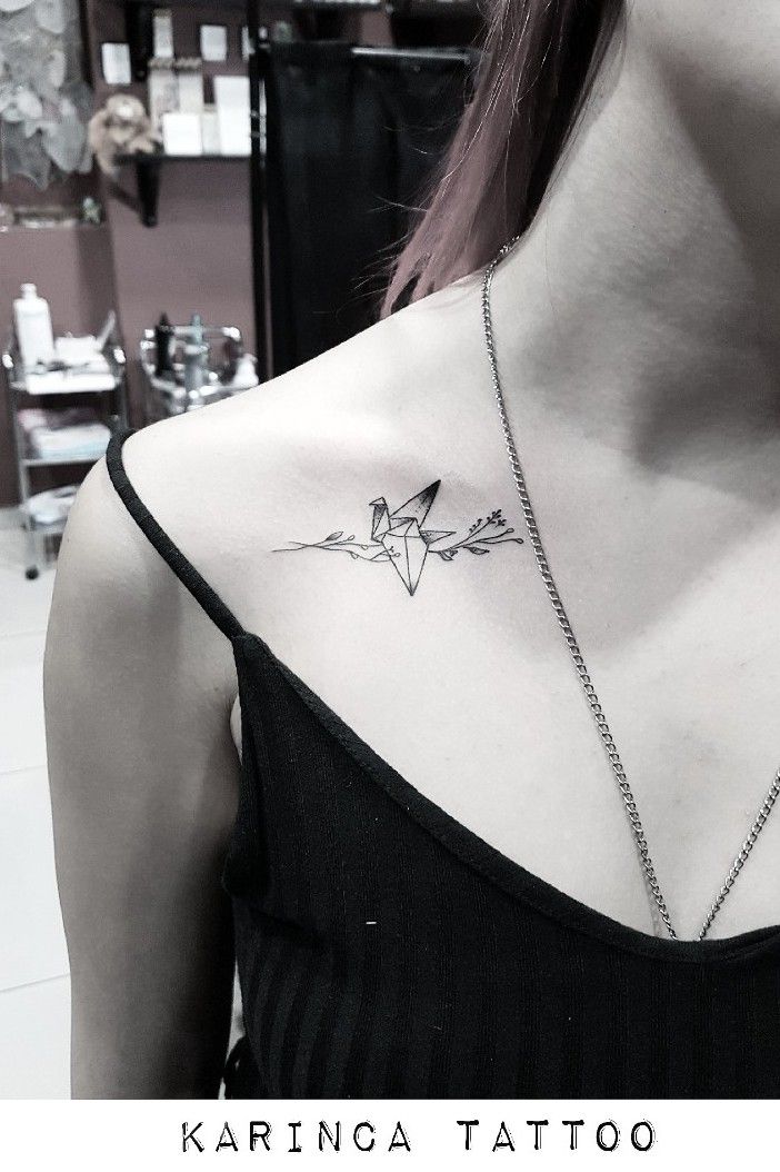 30 Cute Collarbone Tattoos For Women Youll Want To Get ASAP
