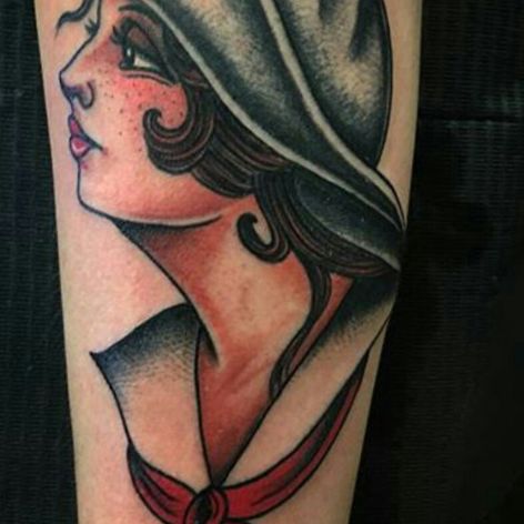 Pin up tattoo by Arlene Salines #ArleneSalinas #pinuptattoo #portrait #roseofnomansland