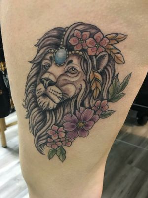 Lion with flowers 🌺