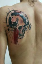 Originais exclusivos ! Bora tattoar! @hamahamatattoovilavelha #tattoo #tattoos #trashpolka #trashskull #tat #besttattoo #moderntattoo #letattoo #minitattoo #flashtattoo #skull #skulltattoo
