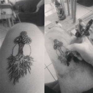 Minha primeira tattoo feita em mim mesmo #aprendendo #blackwork  #tattoominhavida 