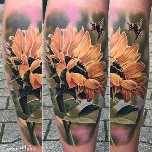 Done by Eugen Mahu - Resident Artist #tat #tatt #tattoo #tattoos #tattooartist #realistic #realistictattoo #color #colortattoo #sunflowertattoo #beautifultattoo #ink #inked #inkedup #inklife #inklovers #tattoolovers #amazingink #amazingtattoos #art #tattooart #tatoooftheday #gorinchem