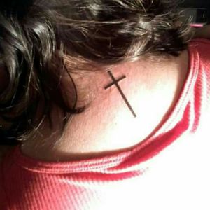 #cruz #crucifixo #cross  #tattooreligiosa #tattooquântica