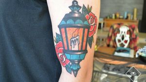 Lamp Tradicional Tattoo