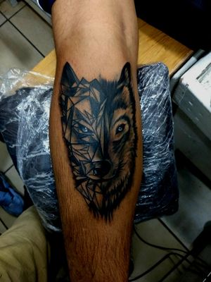 #mexican #realism #wolftattoo 