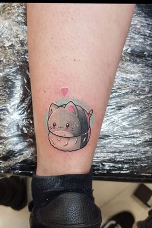 Sushi cat! #kawaiitattoo #cute #kawaii #sushi #animetattoo #manga #supercutetattoos 