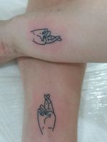 #tattoo #tatuagem #handstattoo #FineLineTattoos #viperink #grupoamazon #emestattooshop