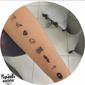 #tattoo #tattoos #tat #ink #inked #TFLers #tattooed #tattoist #coverup #art #design #instaart #instagood #sleevetattoo #handtattoo #chesttattoo #photooftheday #tatted #instatattoo #bodyart #tatts #tats #amazingink #tattedup #inkedup
#symbolism #symboltattoo #fingertattoo #blxckink #txtttoo #tttism