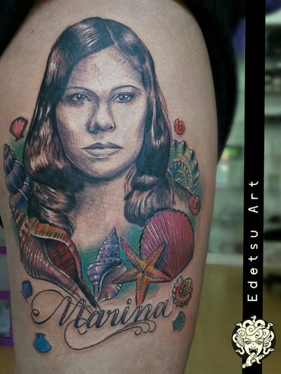 Homage to mom #Mom #momtattoo #portraittattoo #realism #seashells #SeashellTattoo #sea #acuatic #homage 