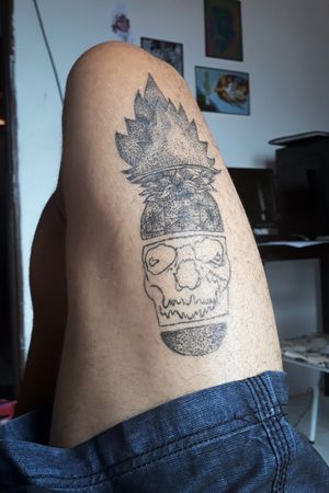Tattoo Abacaxi + Caveira 
