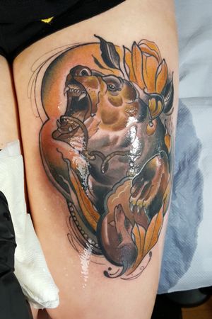 Neo-traditional bear and fish.#neotraditional #beartattoo