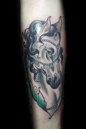 Neo-traditional horse on forearm.#neotraditionaltattoo #neotraditional #horsetattoo