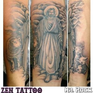 Jesus, Primeira Sessão. #jesus #jesuscristo #jesuschrist #zentattoo #mrrock #oblogdozen #taquaritinga #taqua #tattoo #tatuagem #tatouaje #tatuaggio #tatuaje #instattoo #inklife #inklovers #tattoolife #tattoolovers #tattoodo 