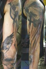 #tattooink #tattooinprogress #tattooskull #tattooraven 