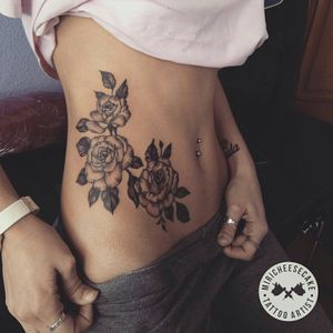🌹 Segunda sesión 🌹💜💀.............#MiriCheeseCake #Tattoo #TattooMadrid #Work #Art #Tatuaje #Madrid #MadridTattoo #Ink #Tinta #Spain #SpainTattoo #BodyArt #Draw #Inked #Sanse #SanseTattoo #TattooArt #Work #Design #InkMadrid #TattooLove #TattooLovers #Flower #Roses #SecondSession #Belly