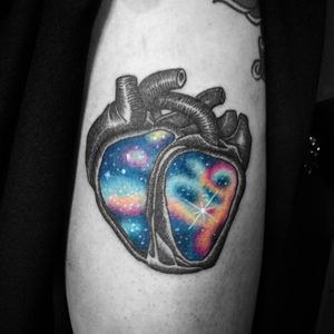 • ♥️ • #heart #hearttattoo #sky #space #spacetattoo #stars #star #tattoo #tattoos #tattooapprentice #tattoodo #tattoomag #tattooer #mushtattoo