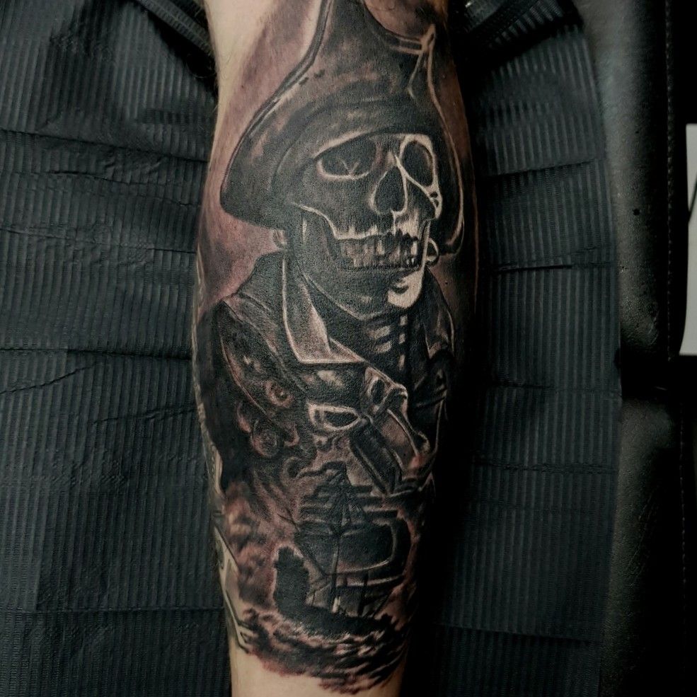 101 Best Pirate Skull Tattoo Ideas You Have To See To Believe  Outsons
