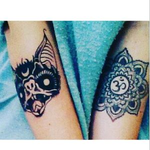 My new tattoo \(*v *)/ Occult Bat.❤ #tete #tattoo #bat #occult #darktattoo #witchcrafttattoo #witchcraft #inkedbabe #inkedgirls #inkedgirl #alternativemodel #alternativegirls #oldschooltattoos #oldschool #oldschooltattoo #mandalatattoo #mandala #om