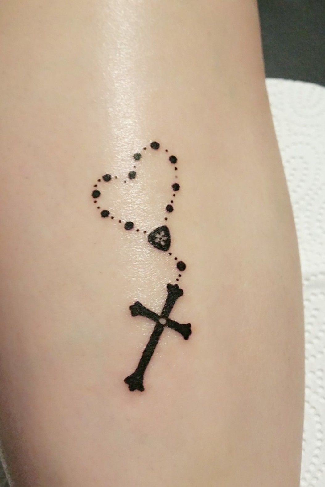 87 Beaded Rosary Tattoo Designs  Ideas  TattooGlee  Rosary tattoo Hand  and finger tattoos Wrist tattoos for women