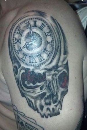 Skull Clock 