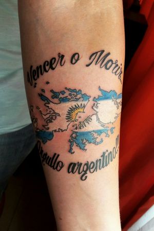Tatuaje del día..  #workofday #tattoo #argentina #buenosaires  #tattoolife #recent #valeryink #sinfiltro #malvinasargentinas #work  #Malvinasargentinas #ink 