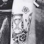 #tatouages #inked #ink #tatoo #sablier personnelle tatoo