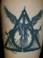 My Deathly Hallows tattoo. #harrypotter #deathlyhallows #HarryPotterTattoos #HPmagictattoo #Black #HarryPotterInk #