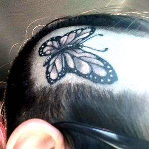 Butterfly #headtattoo #butterflytattoo #beauty #shavehead #favoritepiece #butterfly 