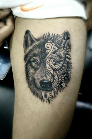 Tatuagem de Lobo em Oferta