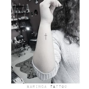 🕇Instagram: @karincatattoo #cross #tattoo #crosstattoo #ink #tattooed #tattoos #tatted #tattoostudio #tattoolove #tattooart #istanbul #turkey #dövme #dövmeci #design #girl #woman #tattedup #inked 