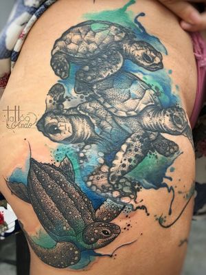 Leatherback hatchlings was added on a year after original tattoo. Live in Florida and work on the beach during the summer. 
