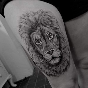The Lion King #lion #liontattoo #tattoolion #bng #blackandgrey #realistictattoos #tattoos #tattoodo #tattoo #ink #inked 