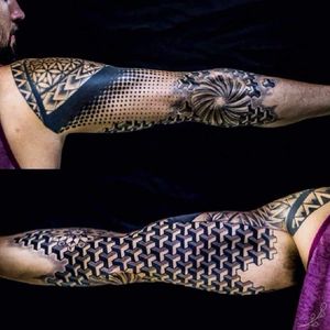 #blackworktattoo #maoristyle  #sptattoo  #tattoo #brasiltattoo  #marcosavetattoo #tattoodo #customtattoo  #Otheser  #sacredgeometry  #linework  #dotwork  #blacktattoo