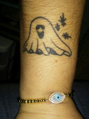 A lil ghost I got at a Friday the 13th event this past Halloween in Denver.  