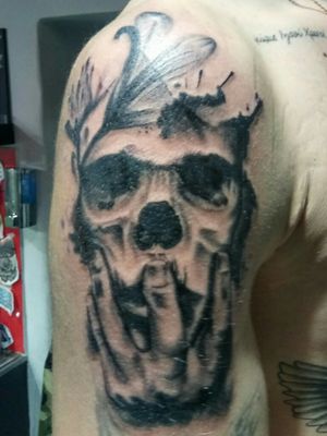 #VaroTattooer #blackandgrey #tattooart #tattooartist #skulltattoo #Tattoogram 