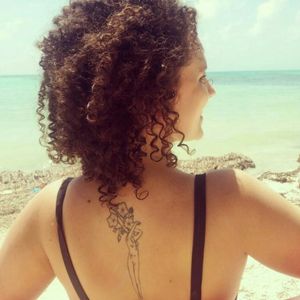 ...🌎...cicatrizadas e rodando o mundo...🌏... @lanacarrah levando arte por onde passa..🌊...Seja nossa tela você também  🎨#woman #mulher #femme #mujer #donna #frau #natural #natürlich #naturale #naturel #fleur #fiore #flor #flower #tattoo #tatouage #tattoo #tatuagem #tatuaje #tatuaggio #aurorabeatriz #arte #theartoftattoo #brazil #cicatrizada #healed #geheilt #guéri #guarito #sanado #Caribe #colombia #luttiink #trip