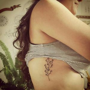 ...🌿...ramificando Luísa...🌿...#twig #offshoot #bunch #bouquet #strauß #mazzo #ramo #natural #natürlich #naturale #naturel #fleur #fiore #flor #flower #tattoo #tatouage #tattoo #tatuagem #tatuaje #tatuaggio #tattoodo #tattoo2me #aurorabeatriz #luttiink #arte #theartoftattoo #saopaulo #brazil 🍃