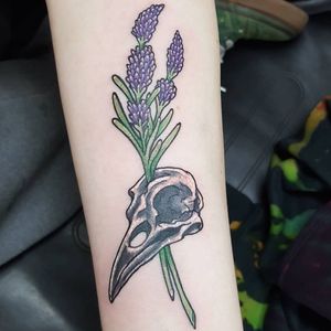 Lol lavender skull tat #lavendertattoo #birdskulltattoo #lavender #portlandtattoo #naturetattoo #pdxtattoo