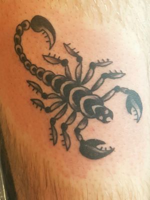 Old school trad. Scorpion #tattoo #oslo #norway #werkentattoostudio @andre_werken_tattoo