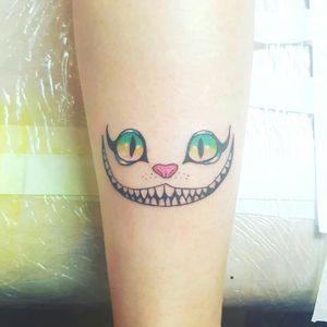 Mini Cheshire Cat for Carolina 🐱😺#tattoo #oslo #norway #werkentattoostudio @andre_werken_tattoo