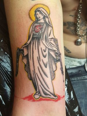 B&G Tarantino'esque Virgin Mary 😉📿🔫🕆💲#tattoo #oslo #norway #werkentattoostudio @andre_werken_tattoo