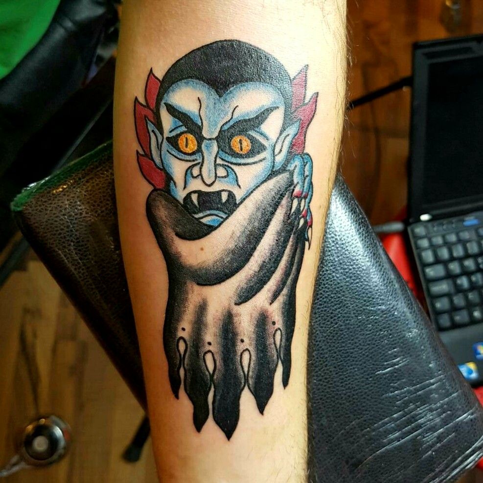 Michael Caamaño Jr auf Twitter Dracula from the other day Color  Traditional Vampire Tattoo Art IGTattoos InstaTattoos IGTattooers  Tucson httpstco8ZCL9z7Bzi  Twitter