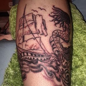 Ocean view tattoo leg