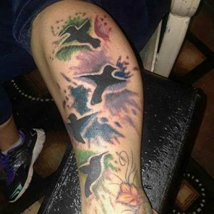 Humer bird tattoo leg full color