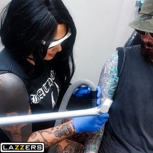 Tattoo laser removal Thraxxy@stoneheart.com.au @stoneheartlaser #tattooremoval #laserremoval #tattoolaserremoval #laserremoval #laser #BornToLazeHell #tattooremovalsydney #laserremovalsydney #medlitec6 