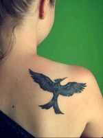 Mockingjay #symbol #chasingdreams #tattooart #birdtattoo #blackandgreytattoo #blackandgrey #freedom 