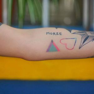 TRIANGLE ✍#handpoke #rainbow #tattooworld #tattooart #tattooartist #tatts #tattooinspiration #cutetattoo #tattoonation #smalltattoo #chiletattoo #colortattoo #tattedgirls #worthafollow #amazing #cute #surfcouching #handpoked #freehandtattoo #tattoo2me #amazingink #art #Giographytattoo #tatuaje #design #handpoked #ink #colorful #photooftheday #tats