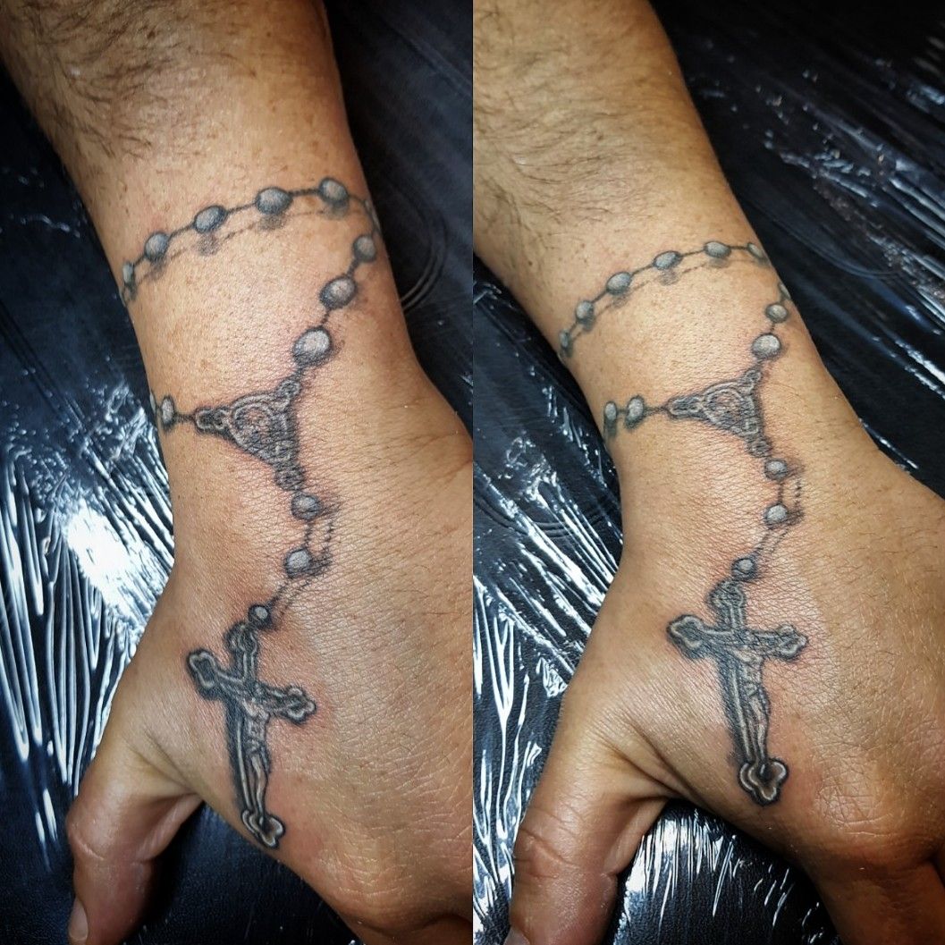 Aggregate more than 74 chain tattoos on wrist  thtantai2