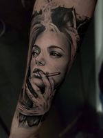 #tattooart #tattooartist #tattoo #tattoodo #portrait #portraittattoo #blackandgreytattoos #girl #smoking #ink #inkedup #bodyart #realistic #realistictatto #uk #exeter #art #artistic #fineart #alexandraispas